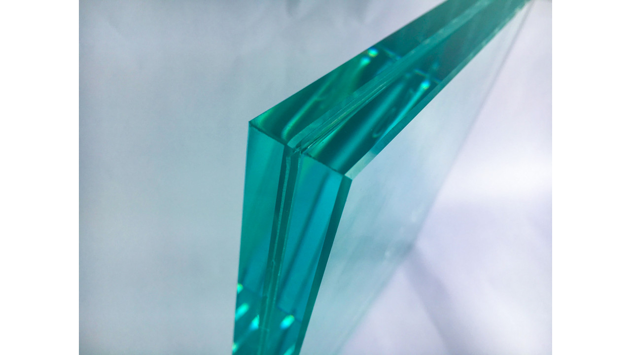 Развитие технологий и стекло триплекс