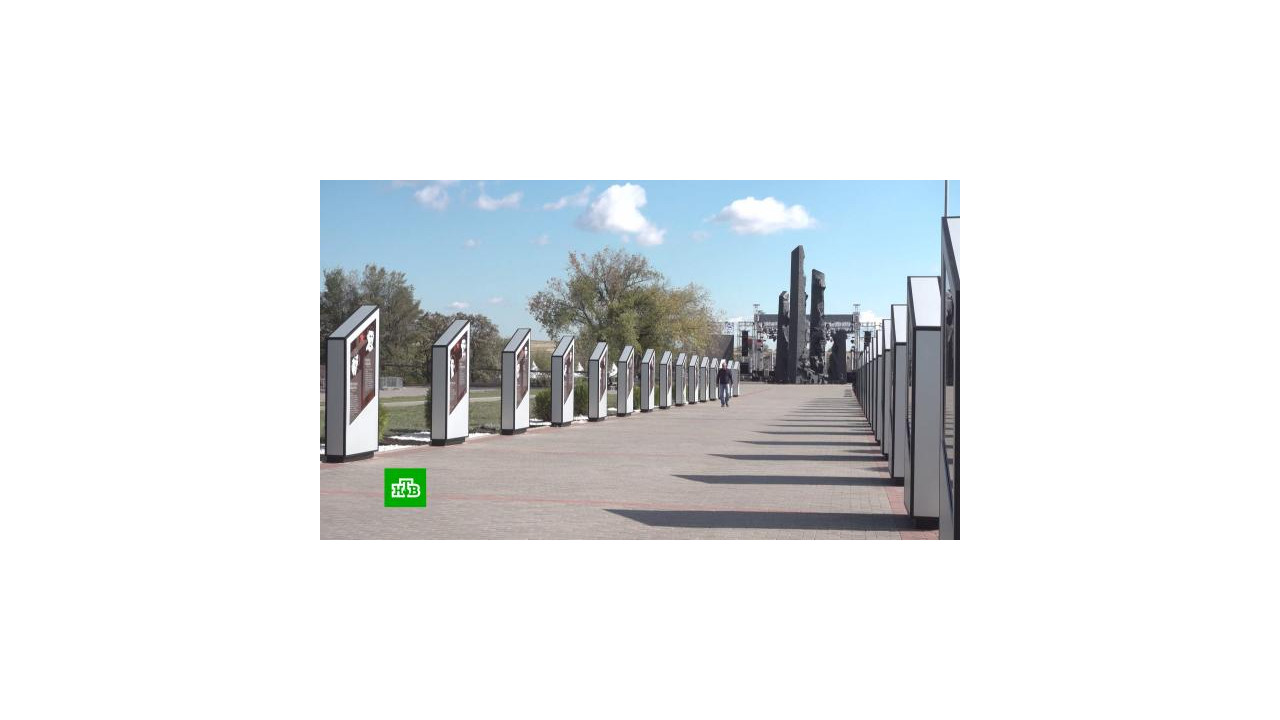 В Краснодоне ЛНР открыли памятник молодогвардейцам после реставрации В Краснодоне ЛНР открыли памятник молодогвардейцам после реставрации