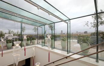 Козырек из триплекса