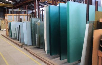 Производство стекла на заказ