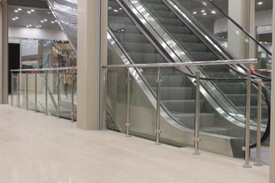 Ограждения для эскалаторов от Glass Store